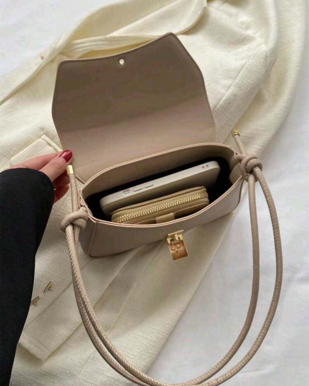 Shoulder bag