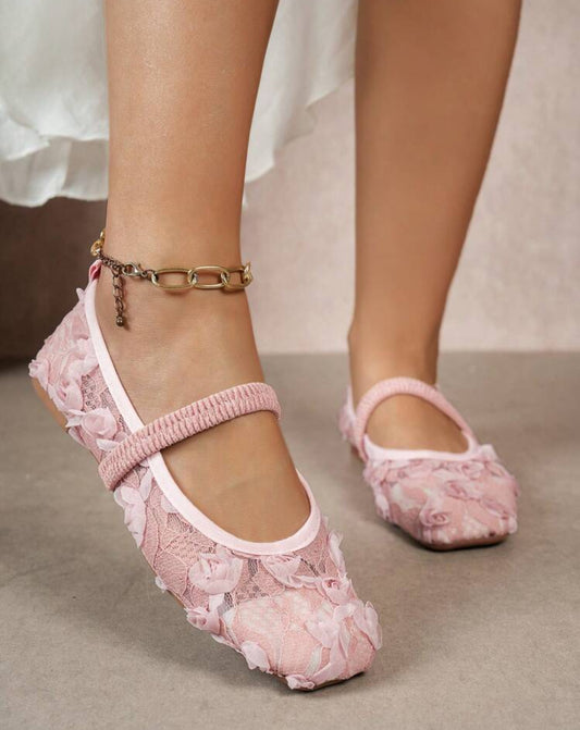 Lace shoes