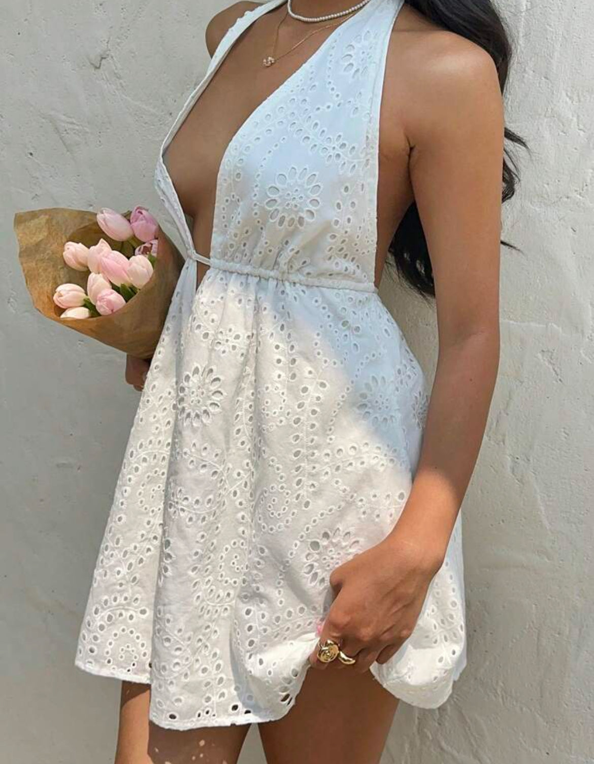 Backless dress