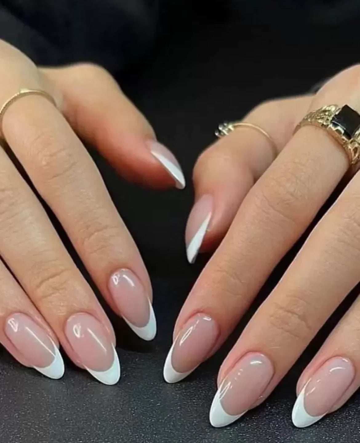 Press on nails