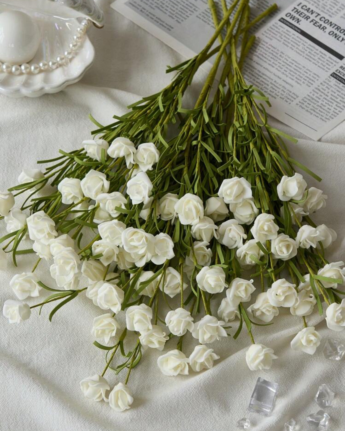 White flowe