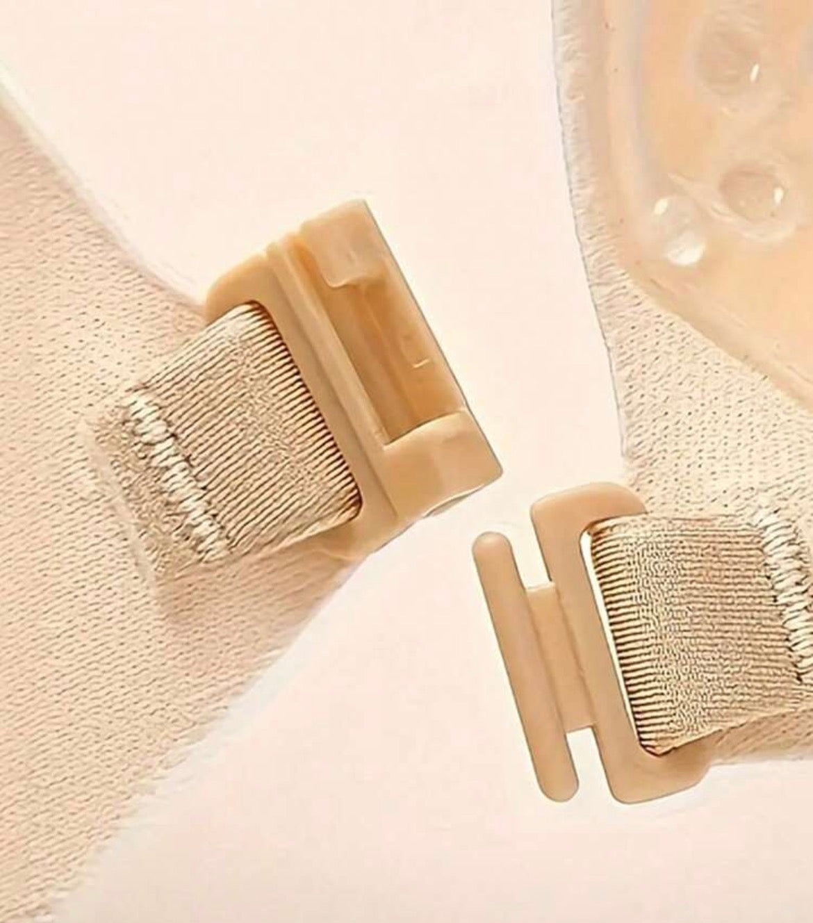 Sticky bra