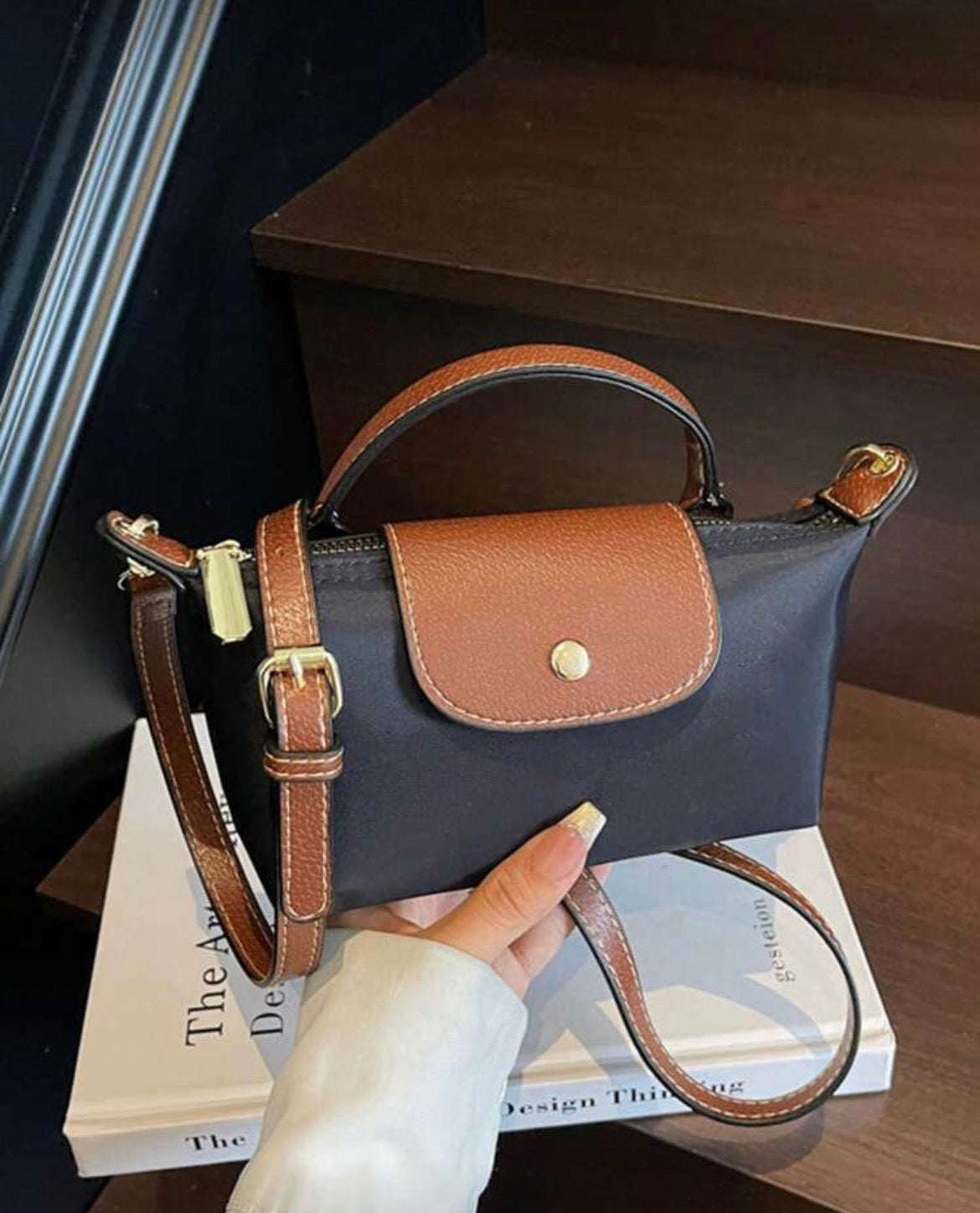 Crossbody bag