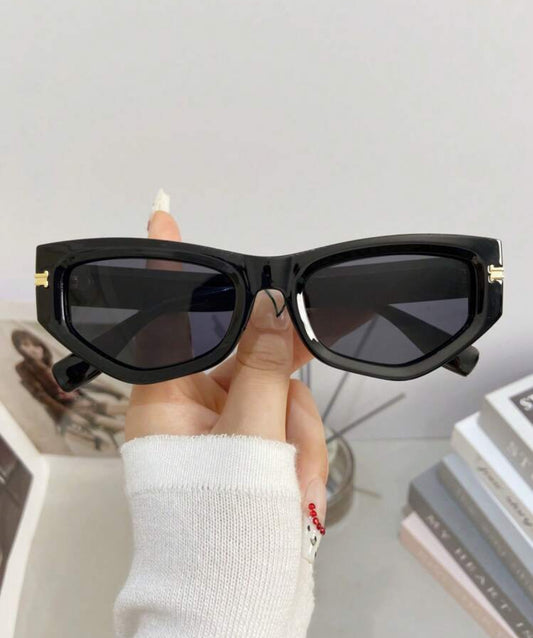 Cat eye sunglasses