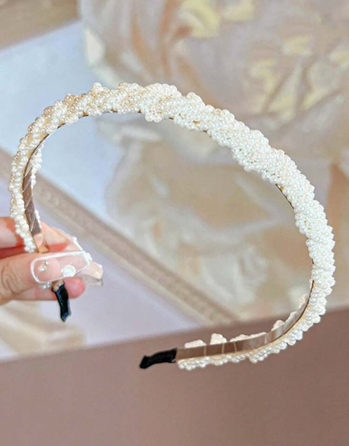 Pearl headband