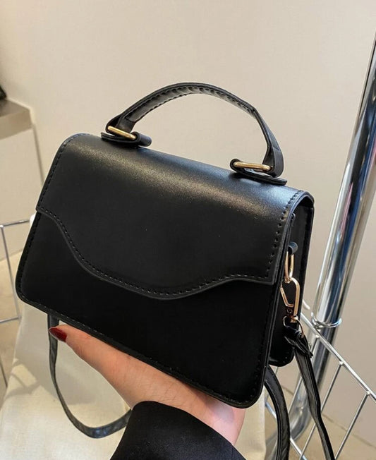 Leather crossbag