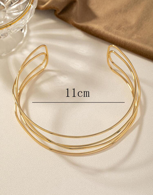 Cuff choker