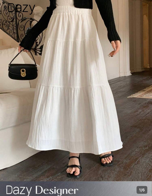 Hem skirt