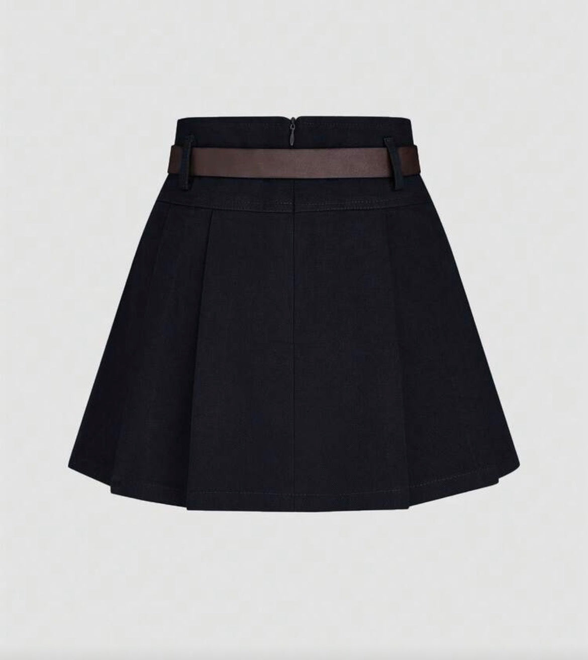 Pleated skirt