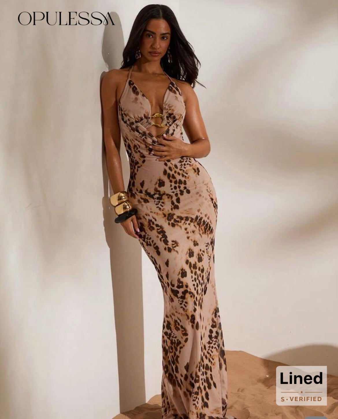 Backless dress