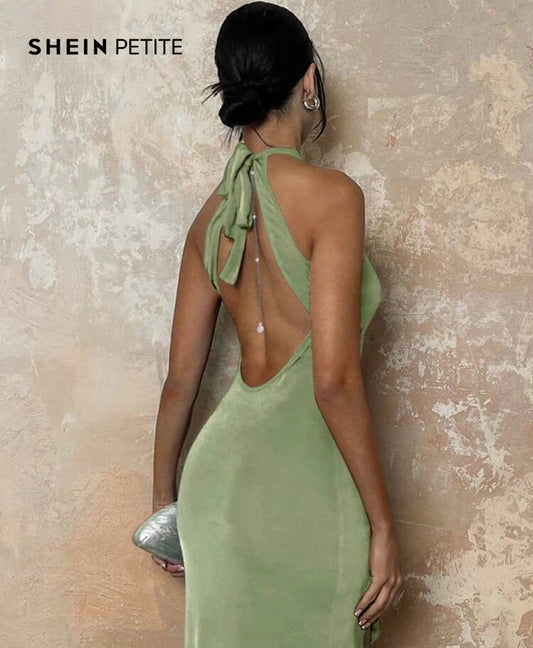 Backless dress
