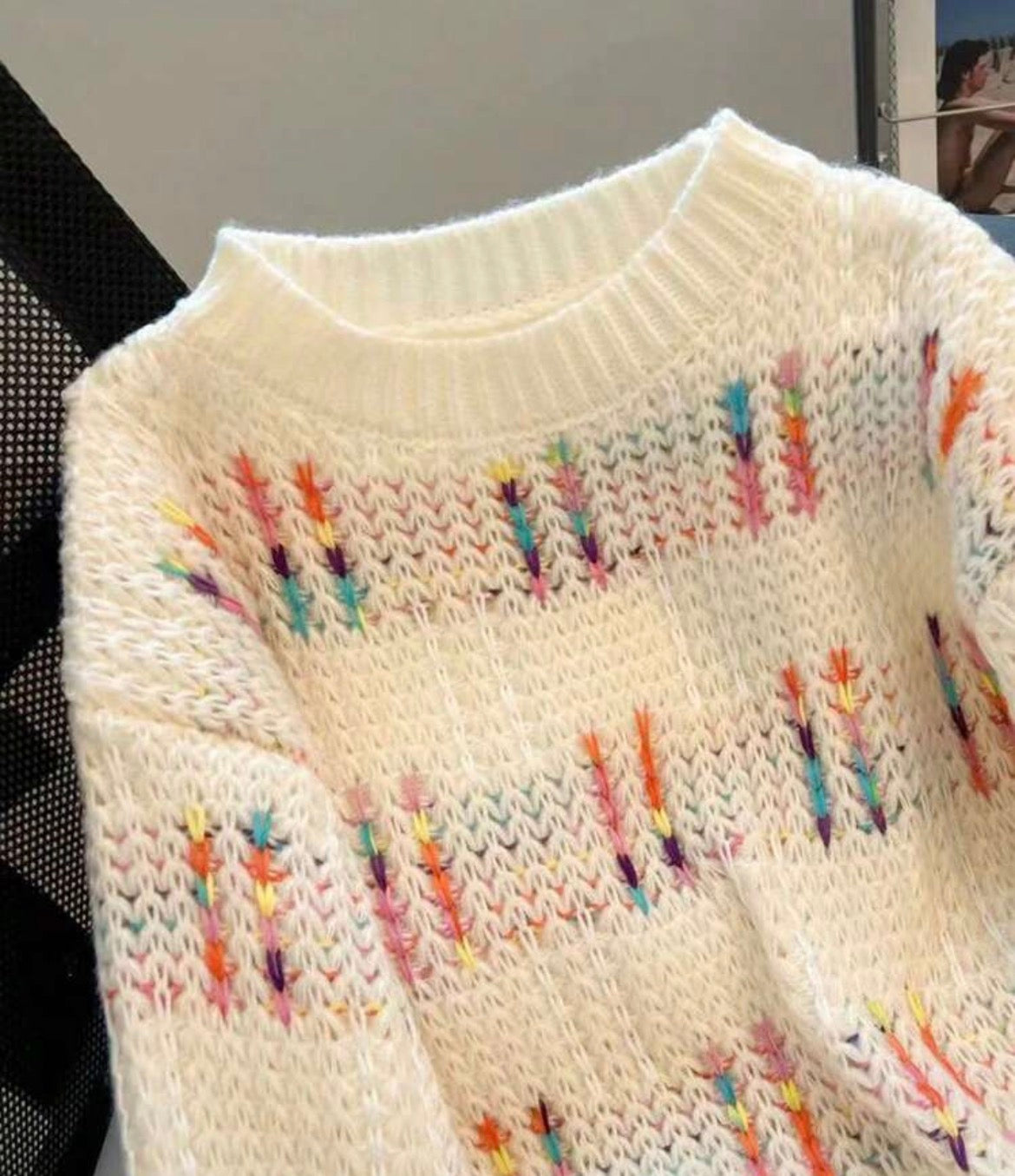 Knit pullover