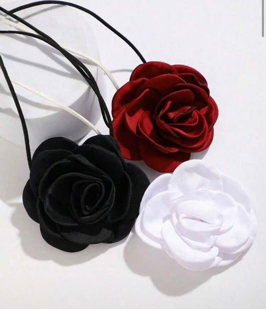 Silk ribbon necklace