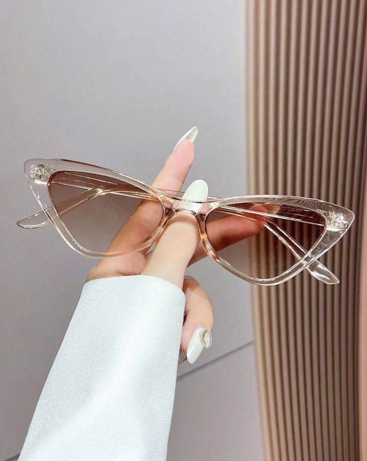 Cat eye sunglasses