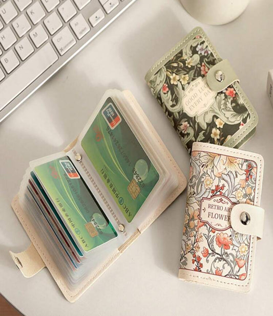 Leather cardholder
