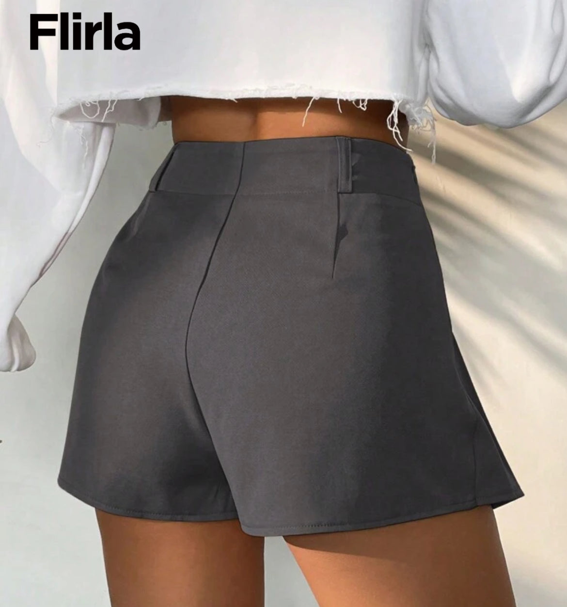 Pleated skort