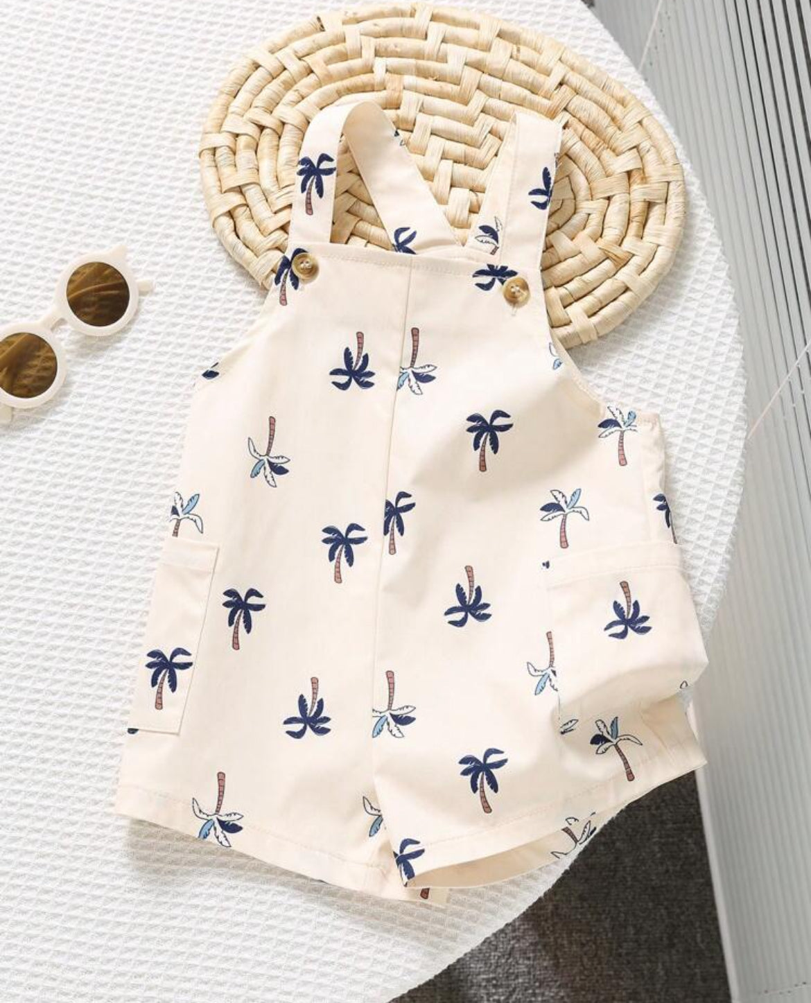 Baby jumpsuit