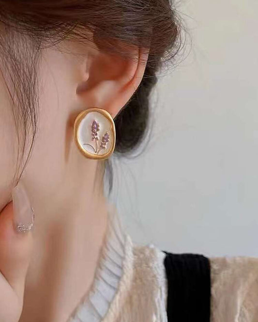 Flower earrings