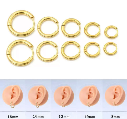 5 pairs hoop earrings
