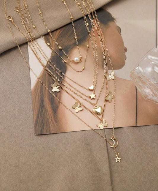 Gold necklace set