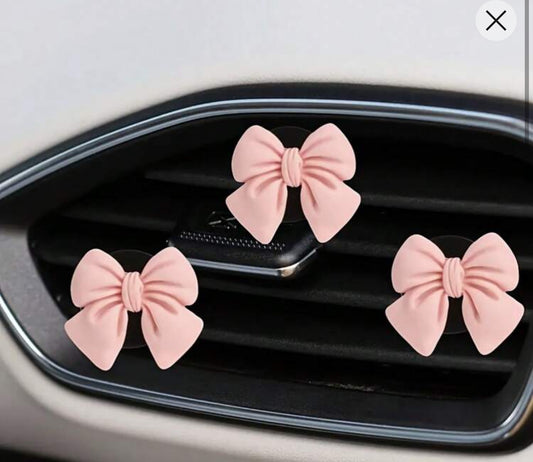 Air vent clip