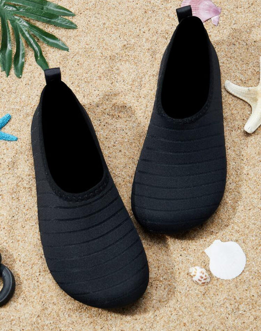 Wading shoes
