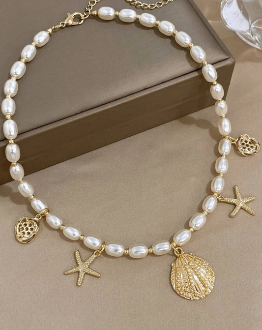 Pearl necklace