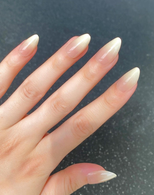Press on nails