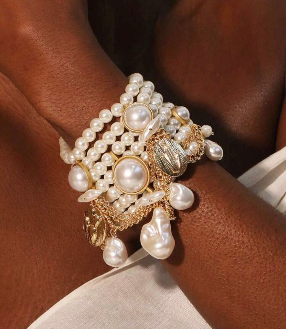 Pearl bracelet