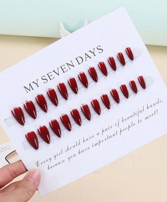 Press on nails