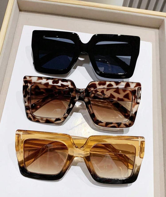 Sunglasses set
