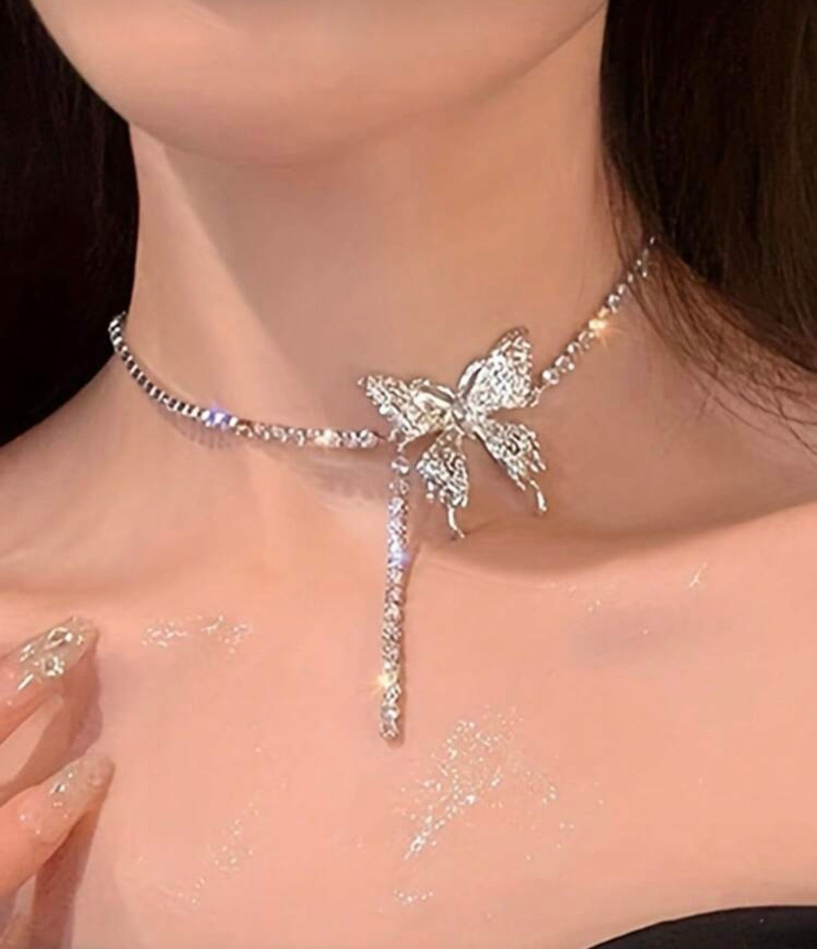 Butterfly choker
