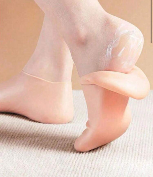 Moisturizing socks