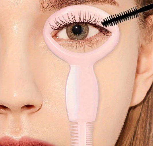 Eyelash styling tool
