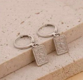 Squared earrings
