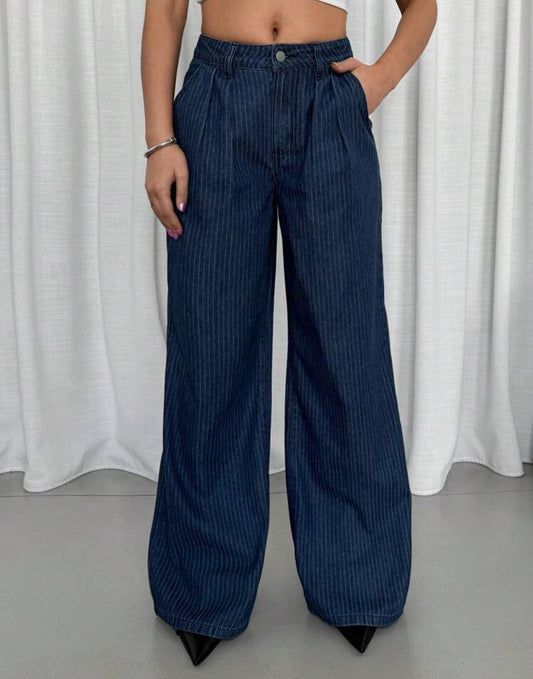 Wide leg jeans