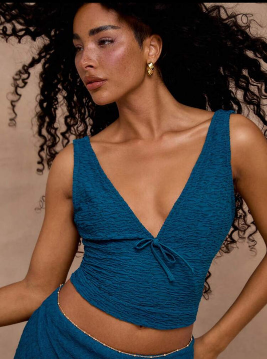 Tie front top