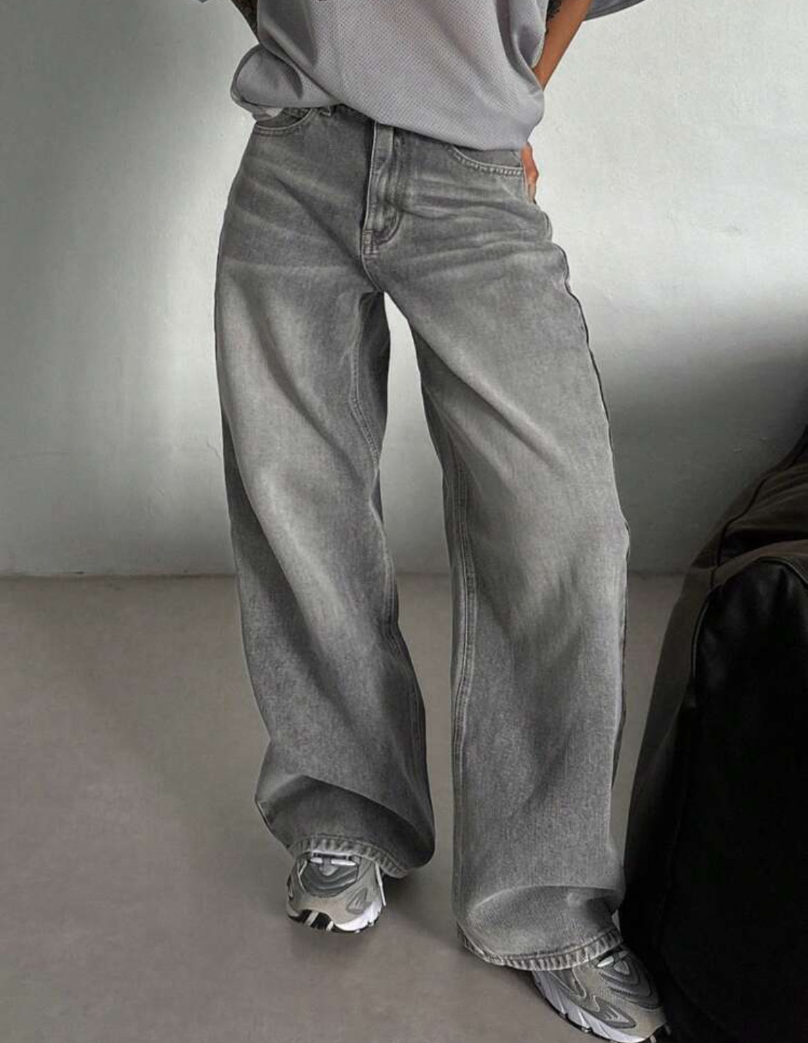 Wide leg jeans